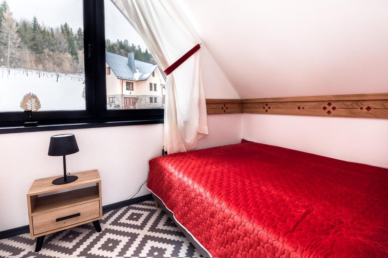 Fajne Chaty - Rodzinny Wypoczynek W Gorach Falsztyn Exteriér fotografie